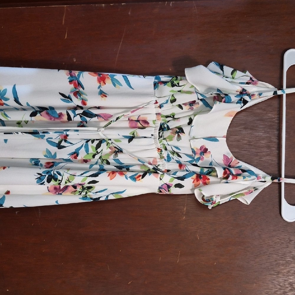 Floral Ruffle Mini Dress - Picture 5 of 7